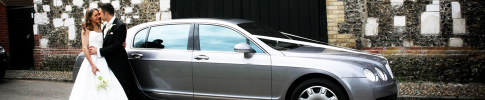 Bentley Continental Flying Spur wedding car kiss