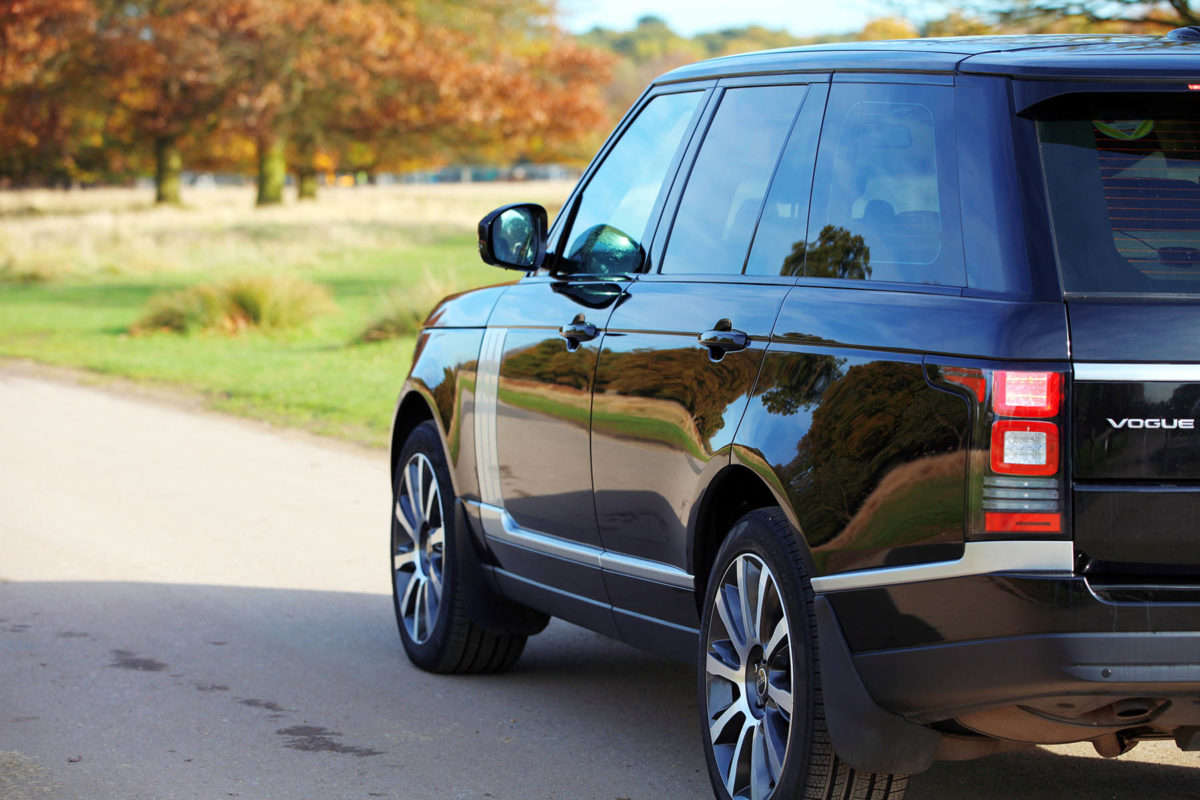 Range Rover Wedding Car - Wedding Cars - iChauffeur